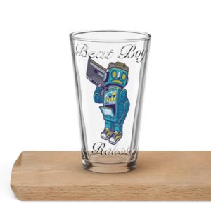 Shaker pint glass